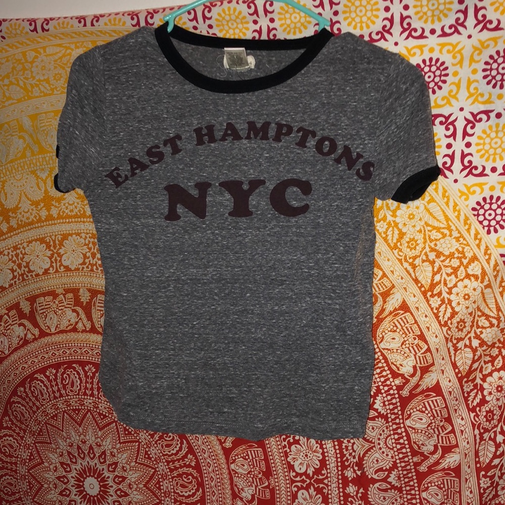 Short sleeve graphic tee